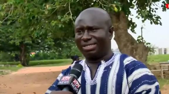 AFIGYA KWABRE COCOA FARMERS CRY OVER PRICE CUT, STAGE DEMONSTRATION