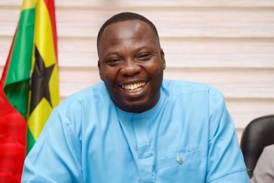 HON. OSEI BONSU (AKA ATO) URGES DRIVERS, PASSENGERS, AND CAR OWNERS TO ATTEND ROAD SAFETY CAMPAIGN IN KWAHU SOUTH.