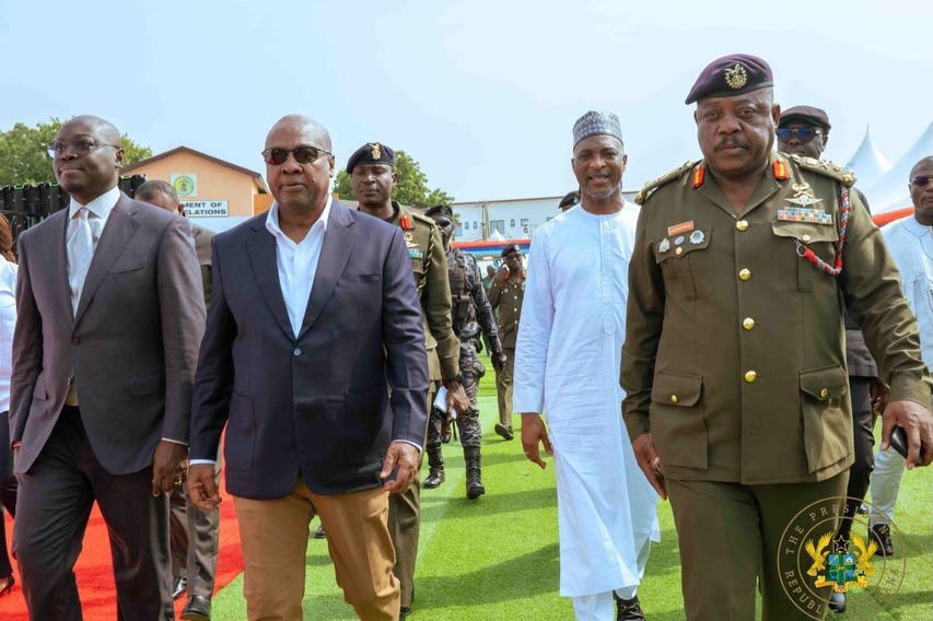 MAHAMA ANNOUNCES PAY RISE FOR MILITARY