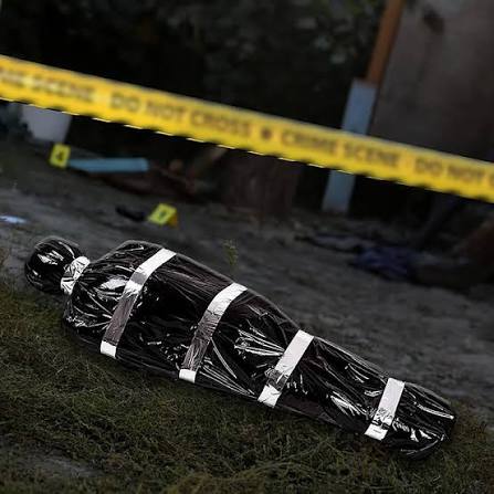 BREAKING: MAN FOUND DEAD INSIDE CAR AT NKAWKAW TRADO